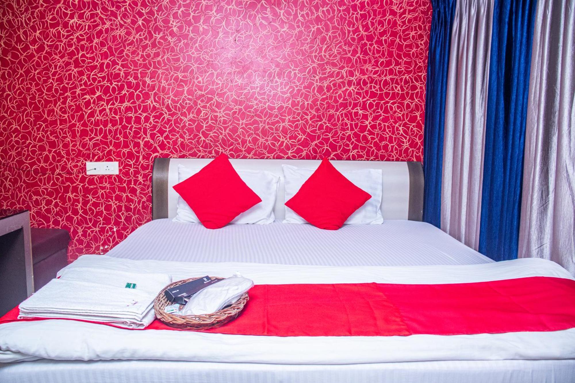 Babul Hotel Καλκούτα Εξωτερικό φωτογραφία